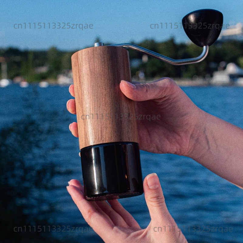 Commander C40 Manual Coffee Gr - огляд і ціна Coffee Grinder Burr